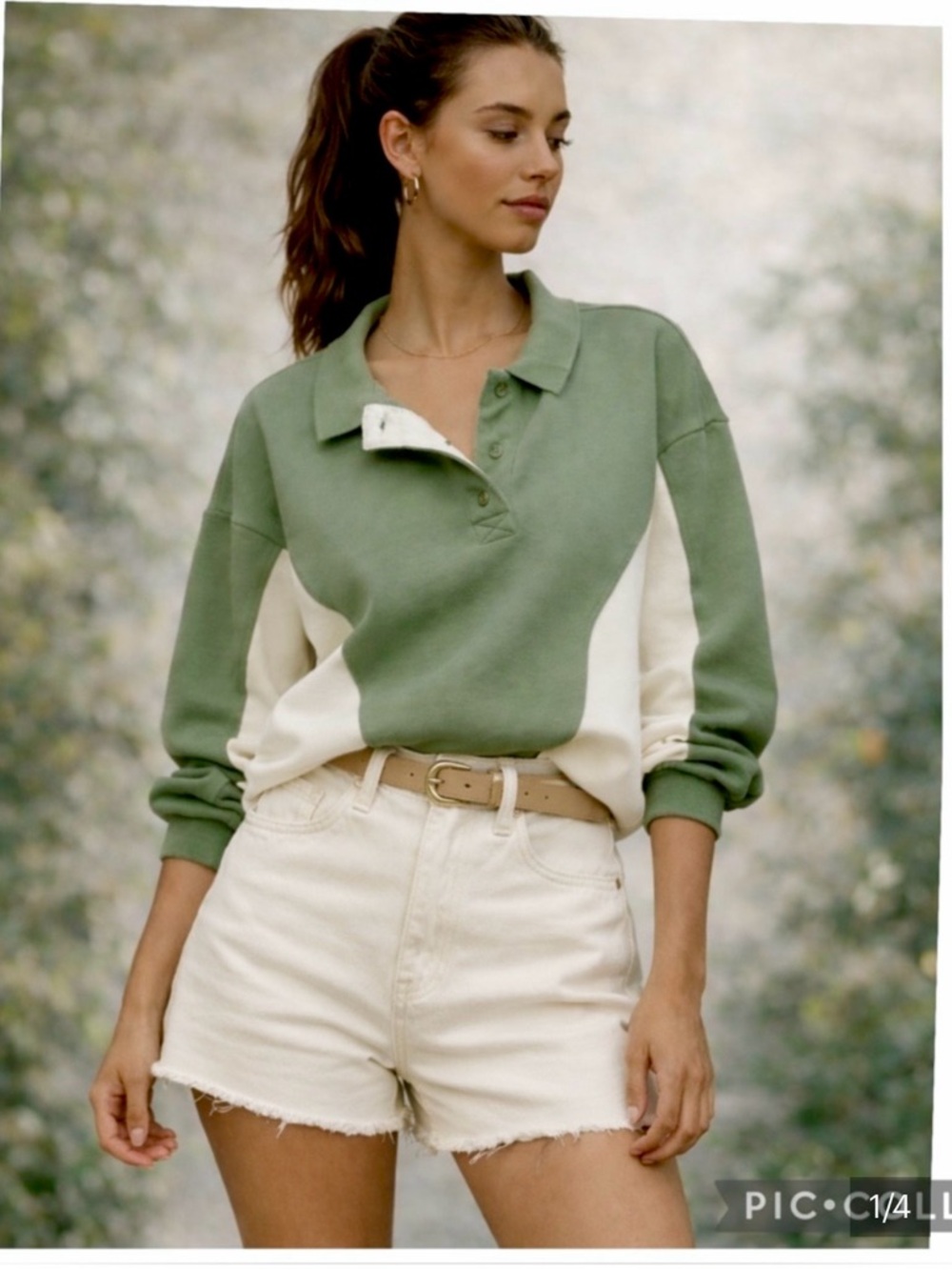 PILCRO NIKKI  BUBBLE SWEATSHIRT COLOR-BLOCK GREEN AND CREAM EDITION